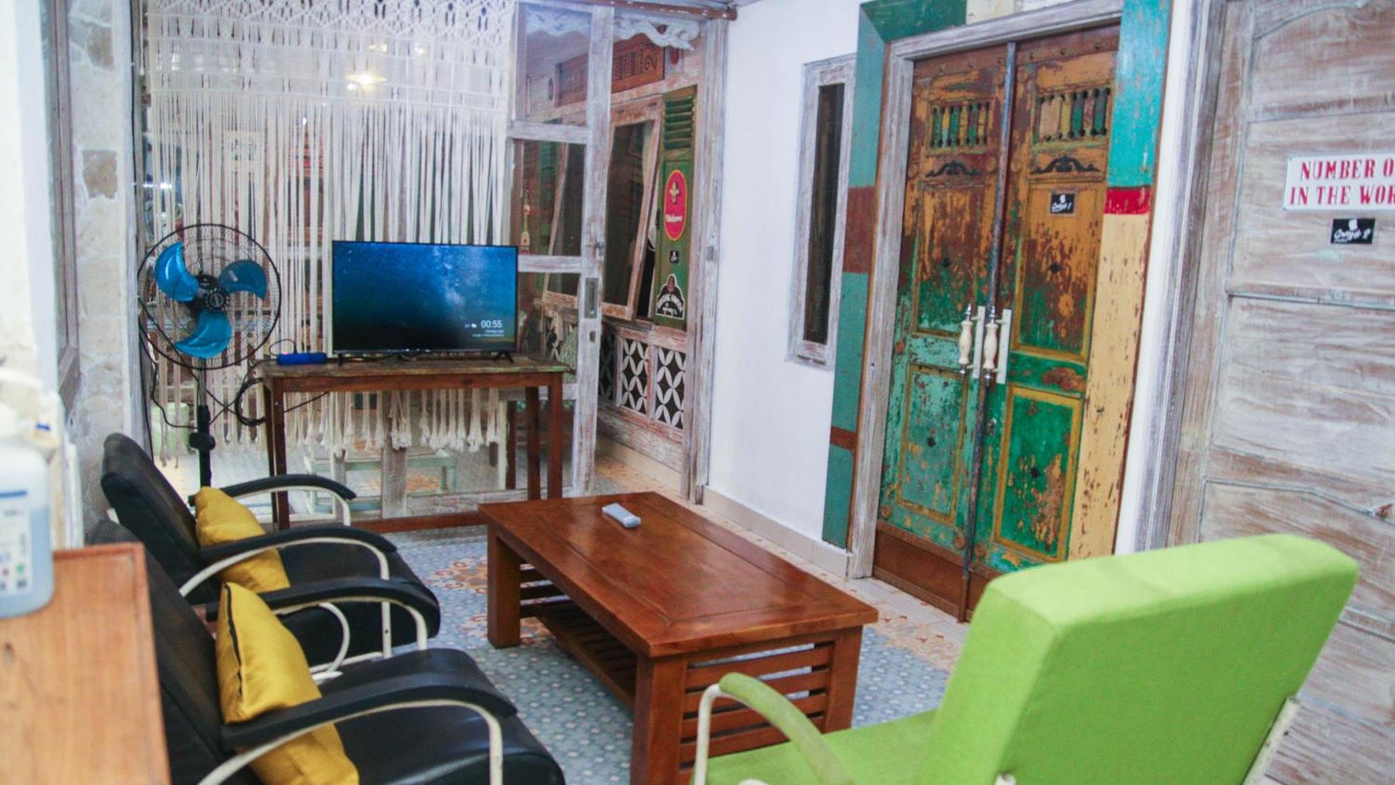 Budarno Homestay Kejayan Extérieur photo